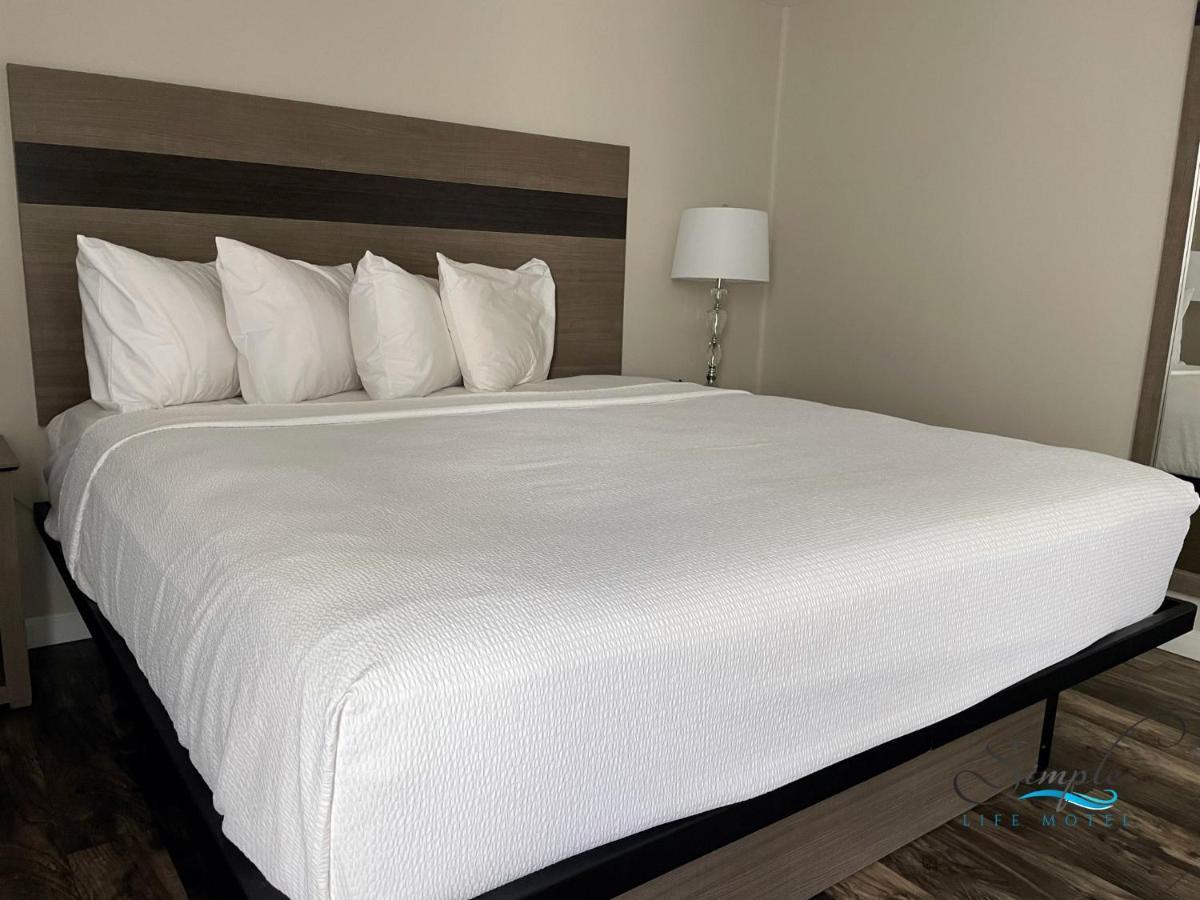 Simple Life Hotel 2*